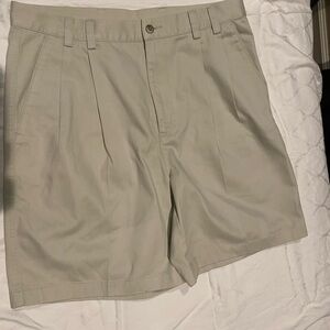 Greg Norman Collection Tan Flat Front Shorts - Great for Summer!!!